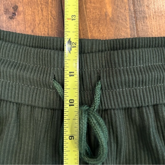 🆕 Pretty Garden | Hunter Green 2 Pc Activewear Set NWT - Picture 11 of 12